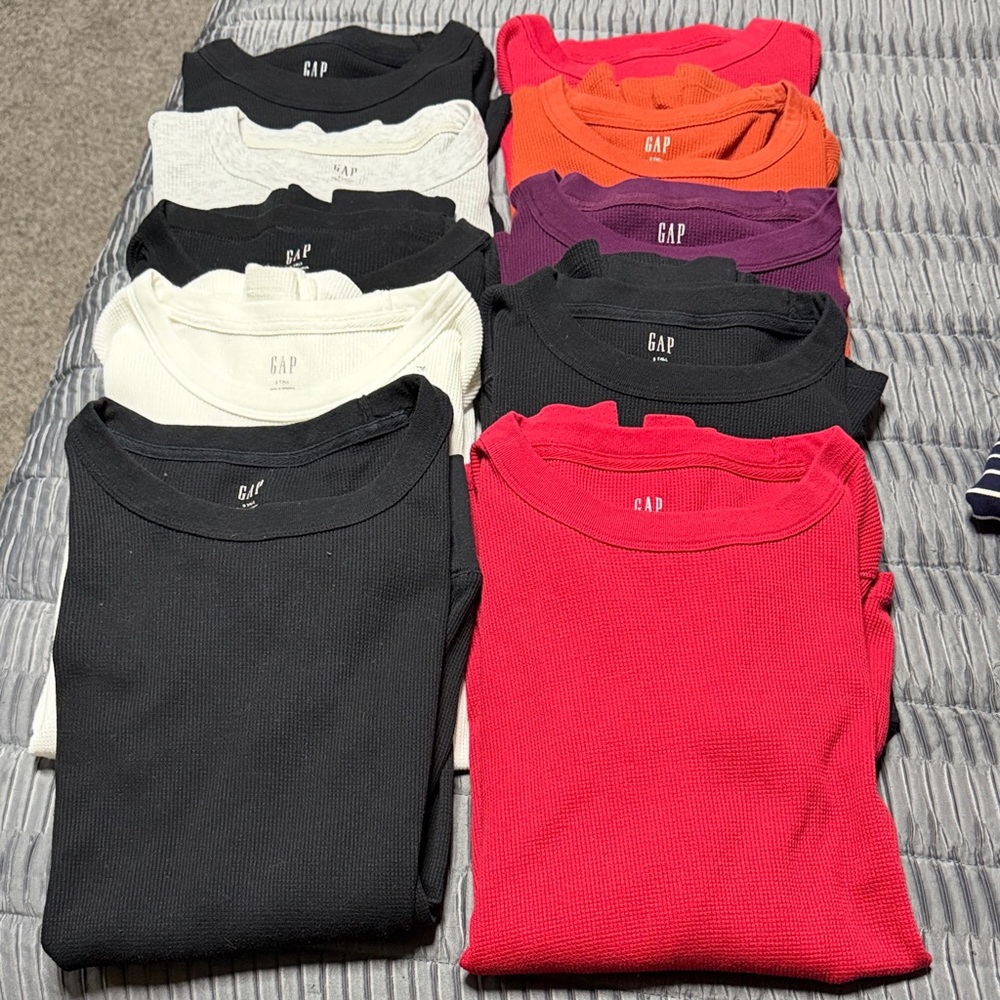 GAP Women's Long Sleeve Tees - Black, White, Red, Purple, Orange, Blue, Brown